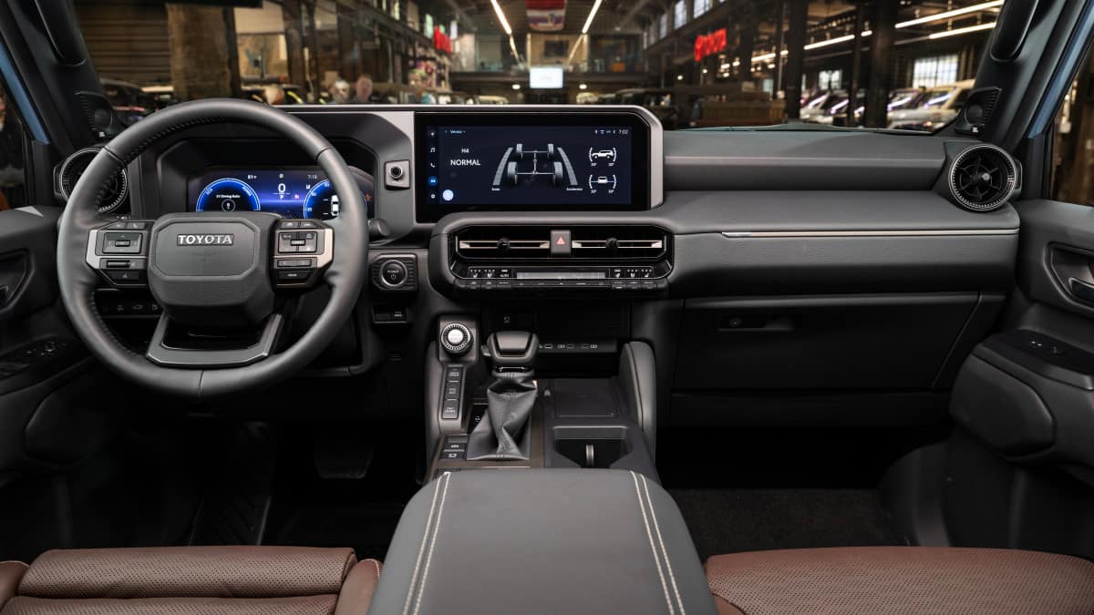 2024-toyota-land-cruiser-interior