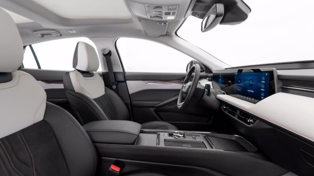 2024 Ford Taurus interior